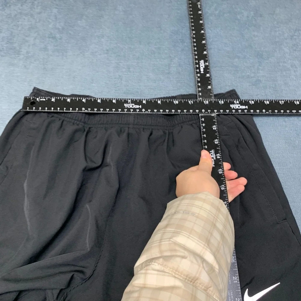 Nike Dri Fit Jogger Pants Womens XL 28x28 Black Swoosh Logo Tapered Leg Running